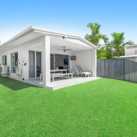 Blue Lagoon Villa B 凱恩斯 外观 照片