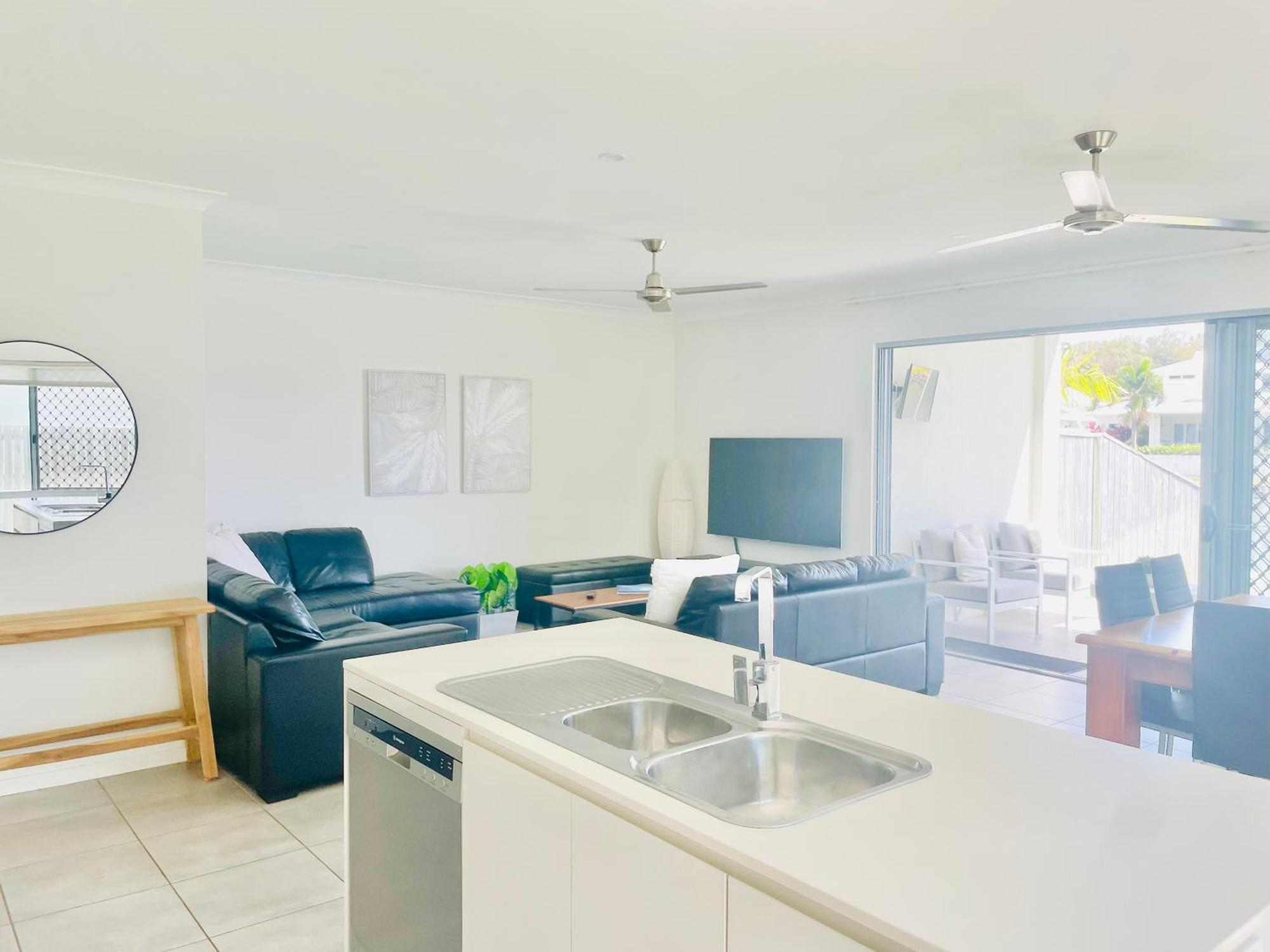 Blue Lagoon Villa B 凱恩斯 外观 照片